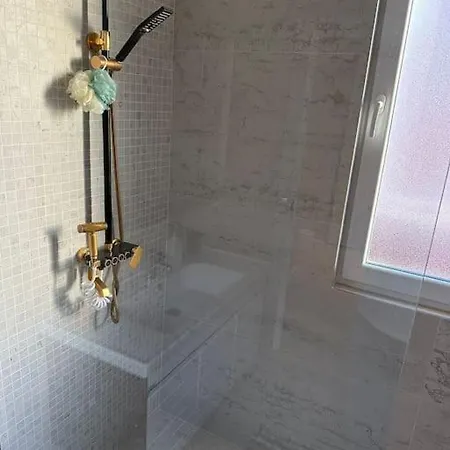 22 Apartment *