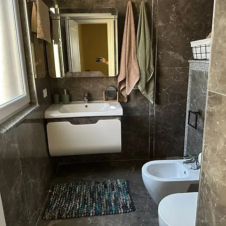 22 Apartment